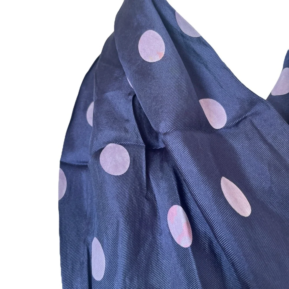 Vintage blue polka